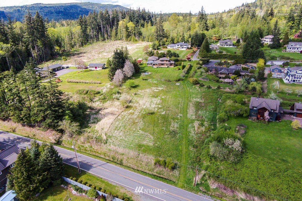2718 North Shore Road Bellingham, WA 98226 - Photo 1 of 14 Gallery Image 1