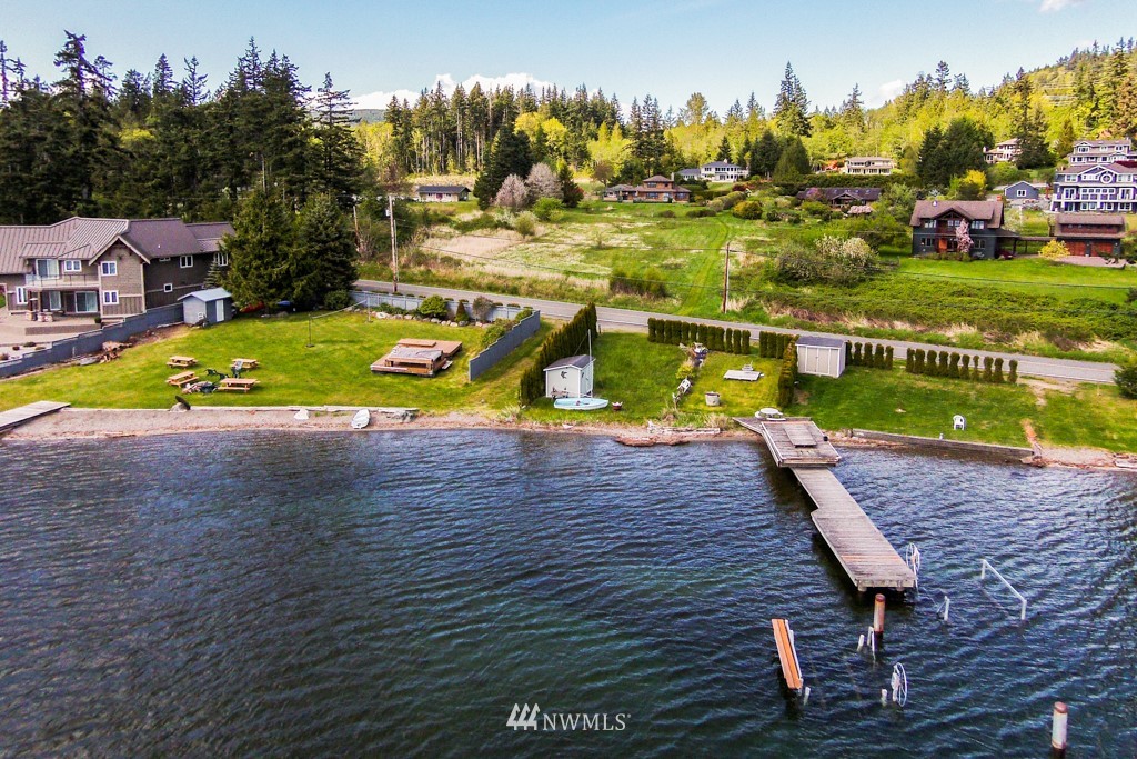 2718 North Shore Road Bellingham, WA 98226 - Photo 6 of 14 Gallery Image 6