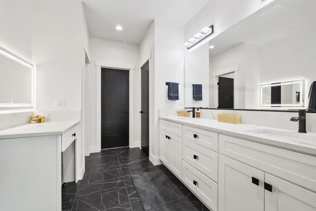 $725,000 | 22711 South Gateway Lane, Cheney, WA 99004