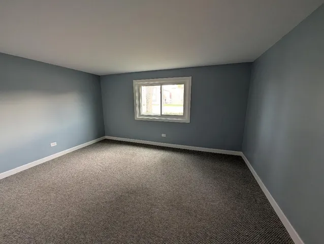 $1,250 | 5858 West 87th Street, Unit 1A, Burbank, IL 60459