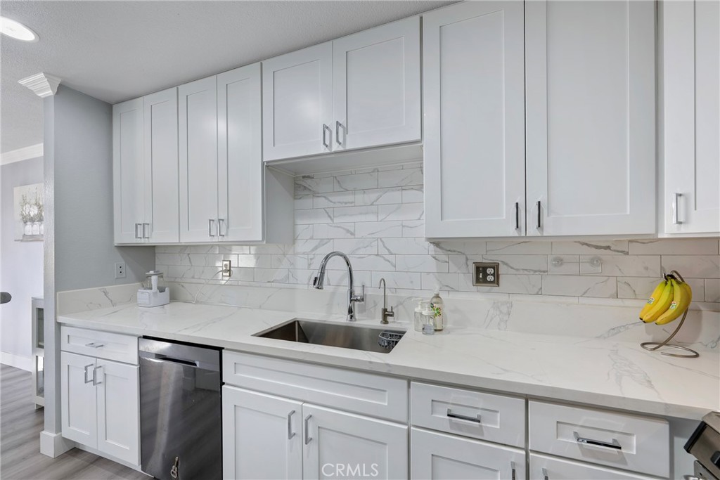 24105 Sylvan Glen Road, Unit D Diamond Bar, CA 91765 - Photo 11 of 40