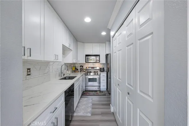 $620,000 | 24105 Sylvan Glen Road, Unit D, Diamond Bar, CA 91765