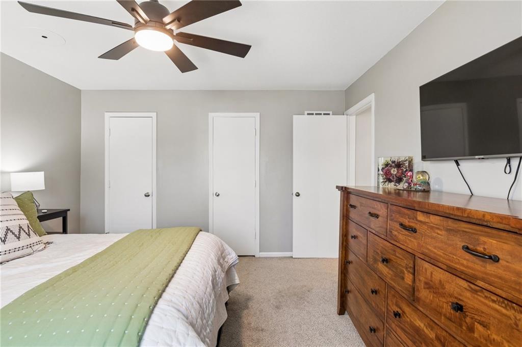 8741 Riggs Circle Overland Park, KS 66212 - Photo 19 of 39