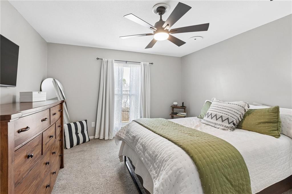 8741 Riggs Circle Overland Park, KS 66212 - Photo 20 of 39