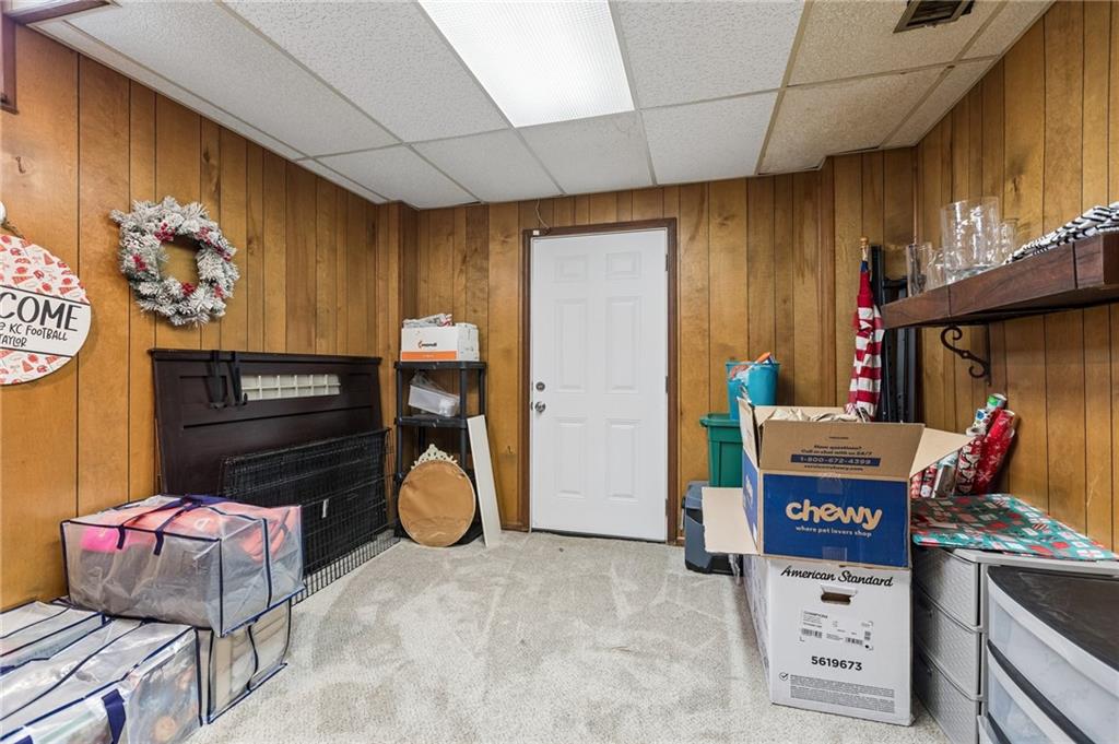 8741 Riggs Circle Overland Park, KS 66212 - Photo 25 of 39