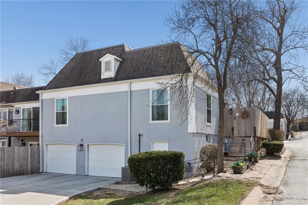 8741 Riggs Circle Overland Park, KS 66212 - Photo 38 of 39