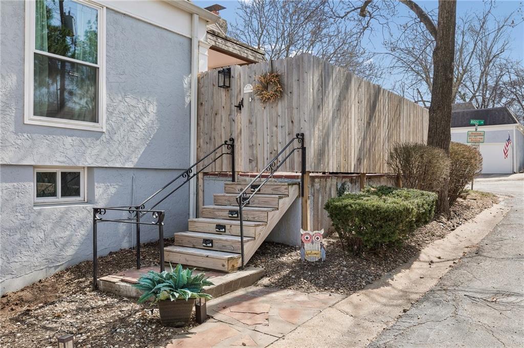 8741 Riggs Circle Overland Park, KS 66212 - Photo 39 of 39