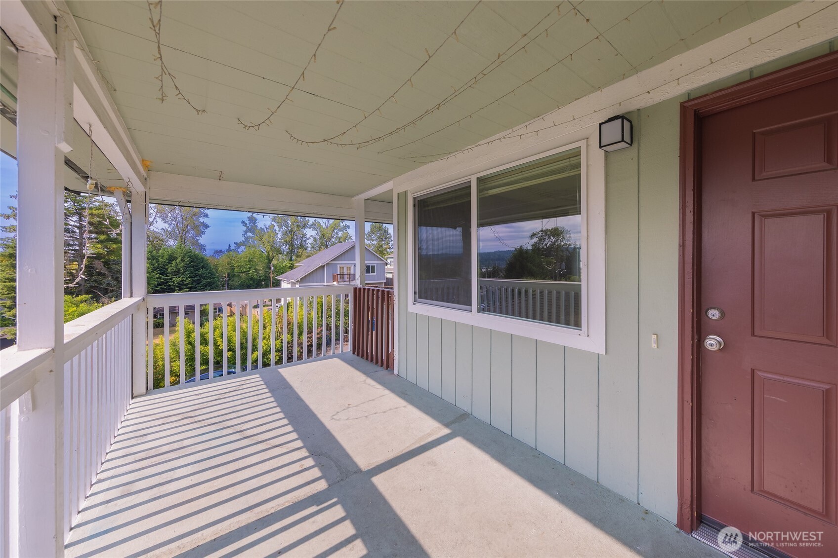 361 Earlington Avenue Southwest Renton, WA 98057 - Photo 3 of 30