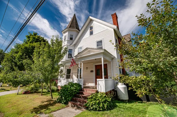 $309,900 | 140 Hartland Avenue, Pittsfield, ME 04967