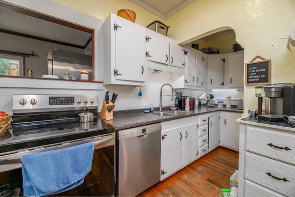 $309,900 | 140 Hartland Avenue, Pittsfield, ME 04967