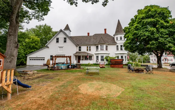 $309,900 | 140 Hartland Avenue, Pittsfield, ME 04967