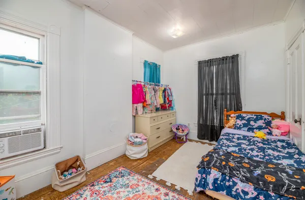 $309,900 | 140 Hartland Avenue, Pittsfield, ME 04967