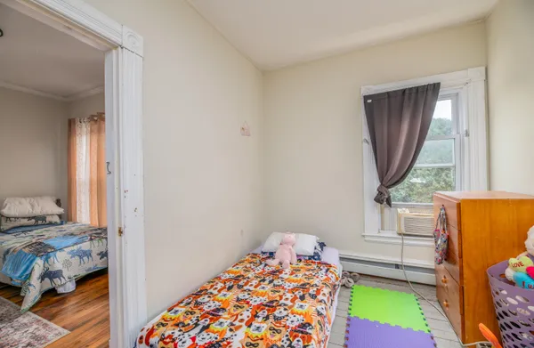 $309,900 | 140 Hartland Avenue, Pittsfield, ME 04967