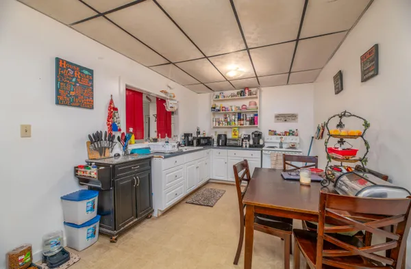 $309,900 | 140 Hartland Avenue, Pittsfield, ME 04967