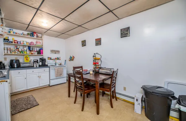 $309,900 | 140 Hartland Avenue, Pittsfield, ME 04967
