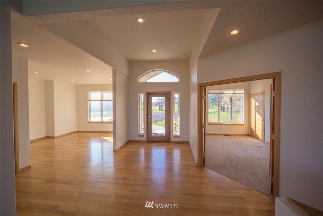 1851 Killmore Road Ellensburg, WA 98926 - Photo 4 of 32 Gallery Image 4