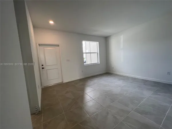 $2,450 | 1864 Southeast 27th Street, Unit 1864, Homestead, FL 33035