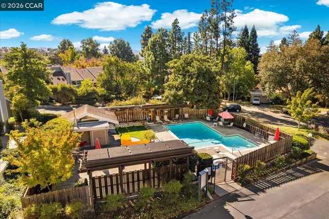 $939,000 | 831 Tampico, Walnut Creek, CA 94598