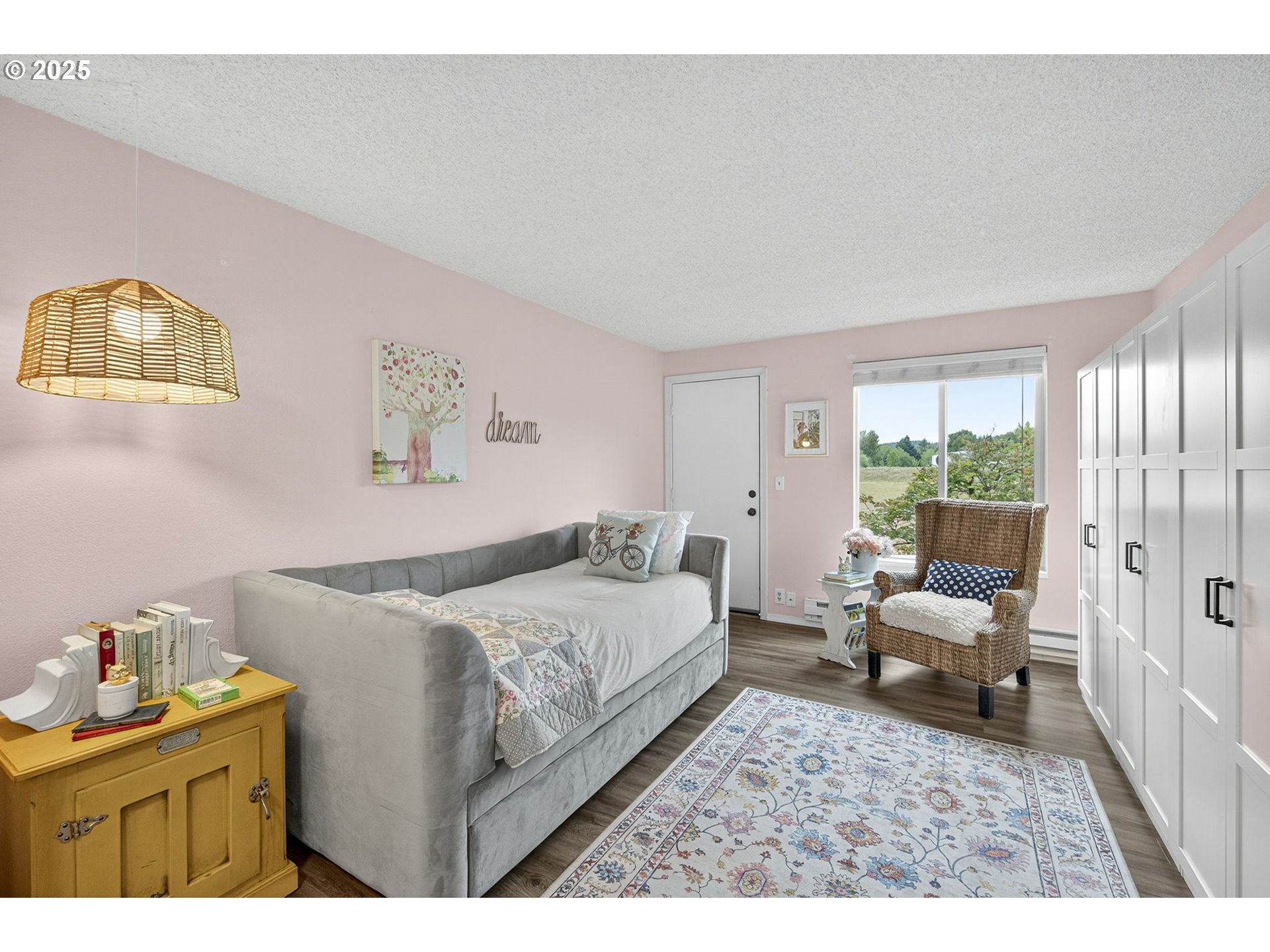 10295 Southwest Trapper Terrace, Unit BLD#7 Beaverton, OR 97008 - Photo 23 of 46 Gallery Image 23