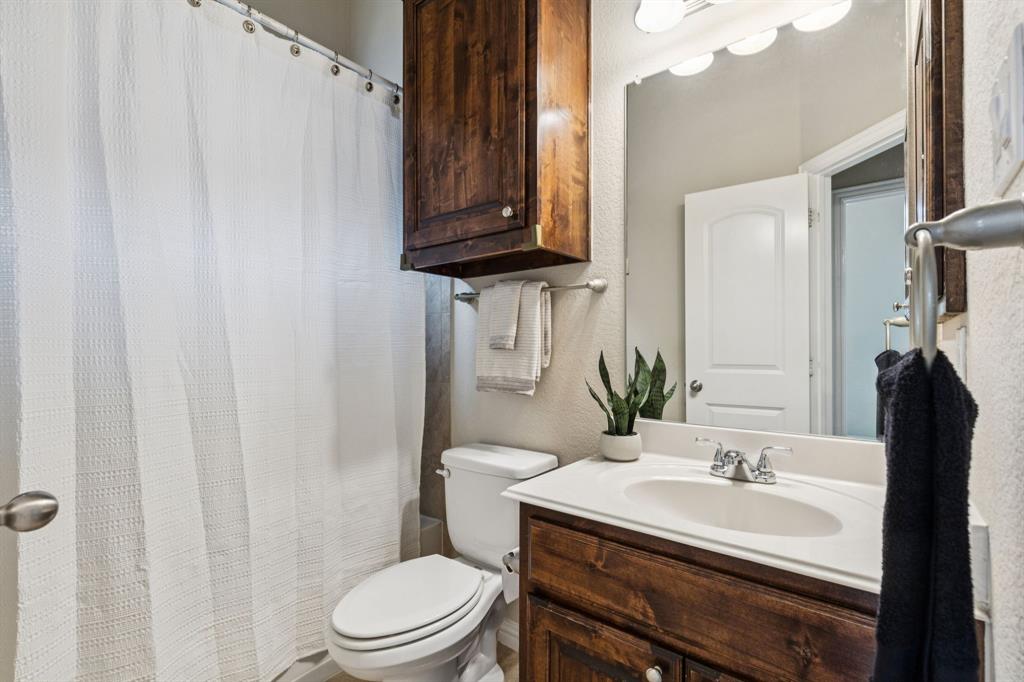 5659 Broadgreen Road Frisco, TX 75035 - Photo 16 of 33