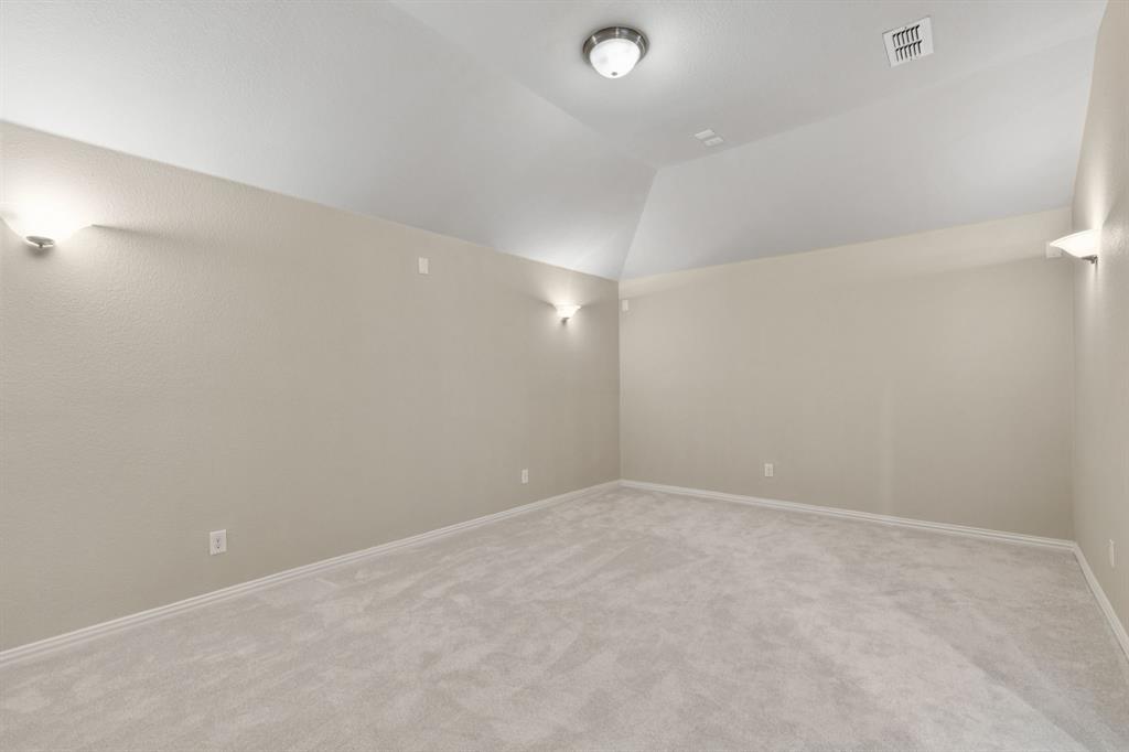 5659 Broadgreen Road Frisco, TX 75035 - Photo 21 of 33