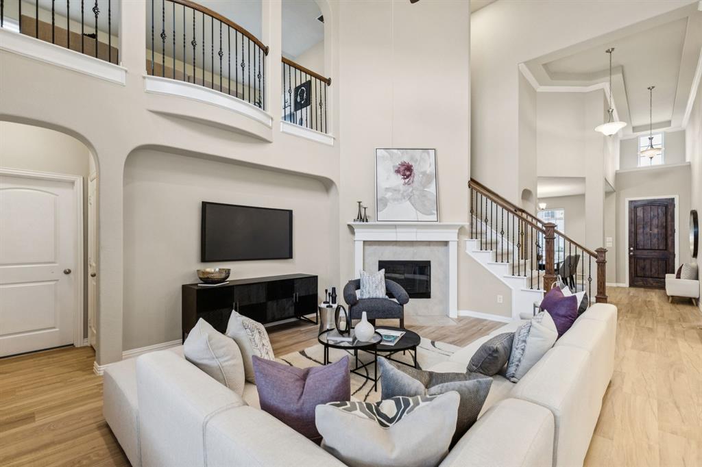 5659 Broadgreen Road Frisco, TX 75035 - Photo 4 of 33