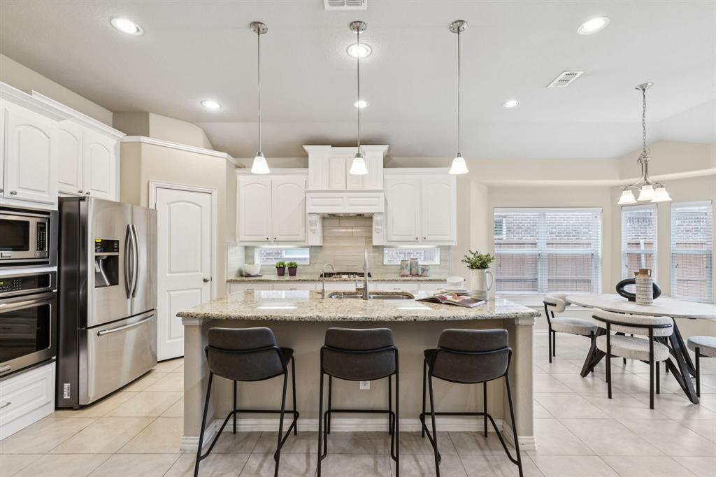 5659 Broadgreen Road Frisco, TX 75035 - Photo 5 of 33