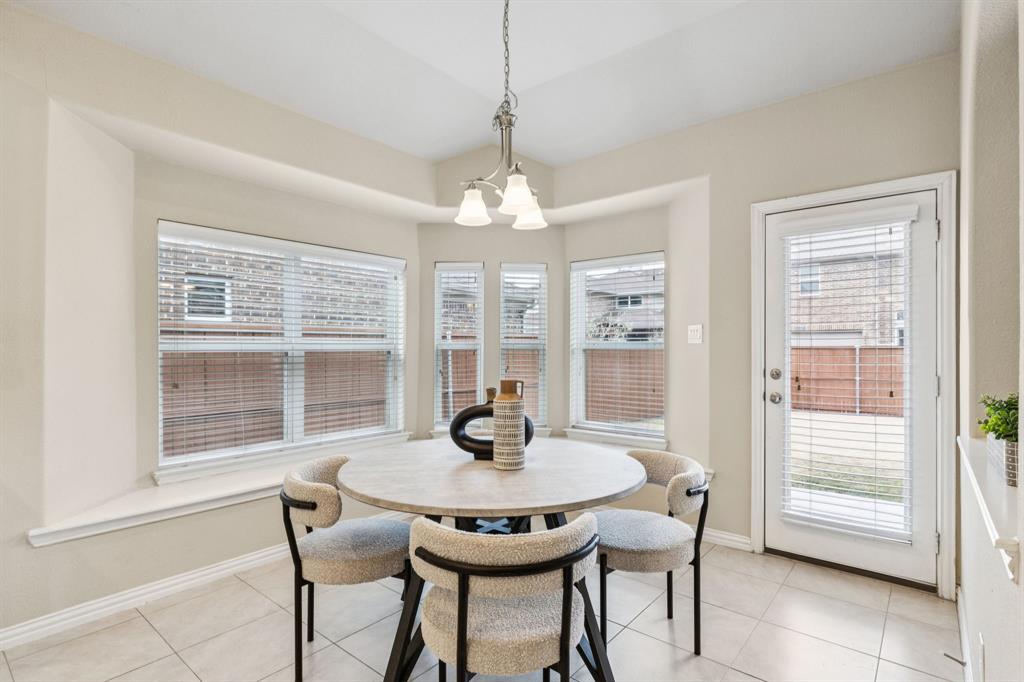 5659 Broadgreen Road Frisco, TX 75035 - Photo 10 of 33