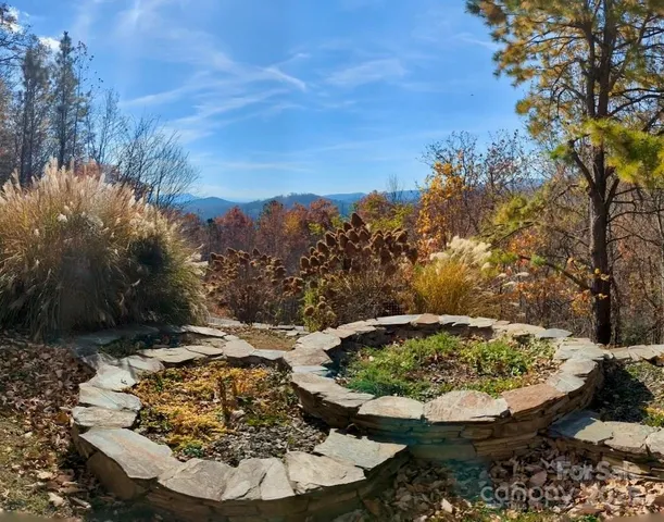 $699,900 | 80 Ivy Cove Road, Fairview, NC 28730