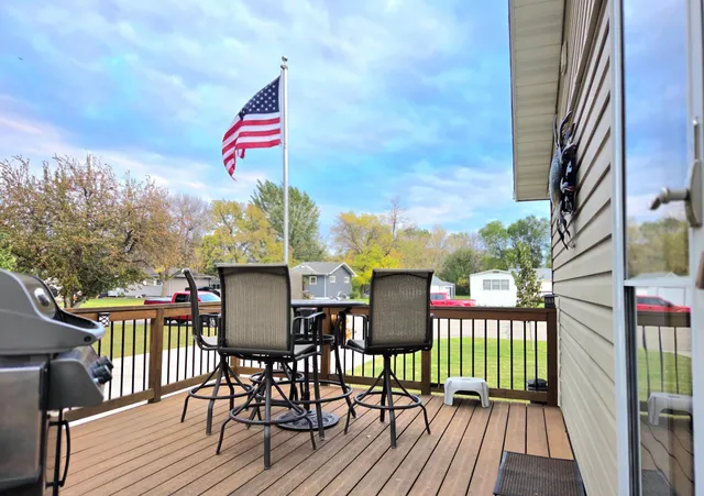 $315,000 | 801 3rd Avenue East, Ada, MN 56510