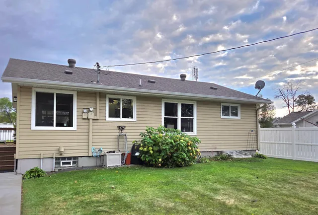 $315,000 | 801 3rd Avenue East, Ada, MN 56510