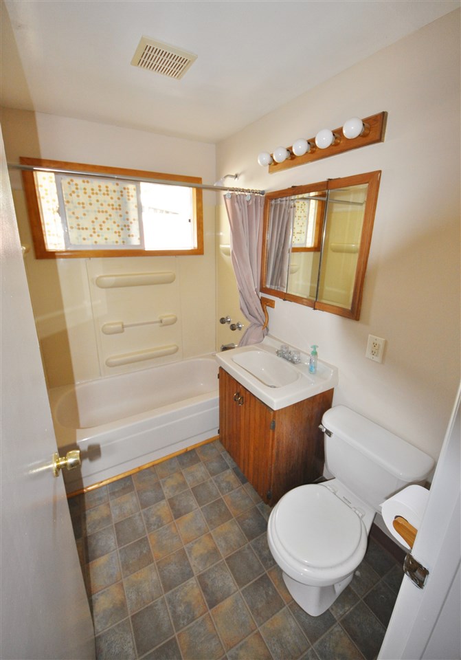 7005 North Howard Street Spokane, WA 99208 - Photo 6 of 8 Gallery Image 6
