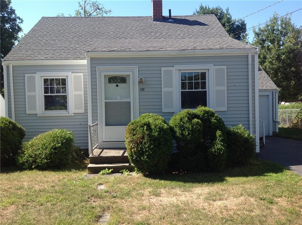 132 Read Street Portland, ME 04103 - Photo 1 of 6 Newly shingled roof with vinylSiding...
