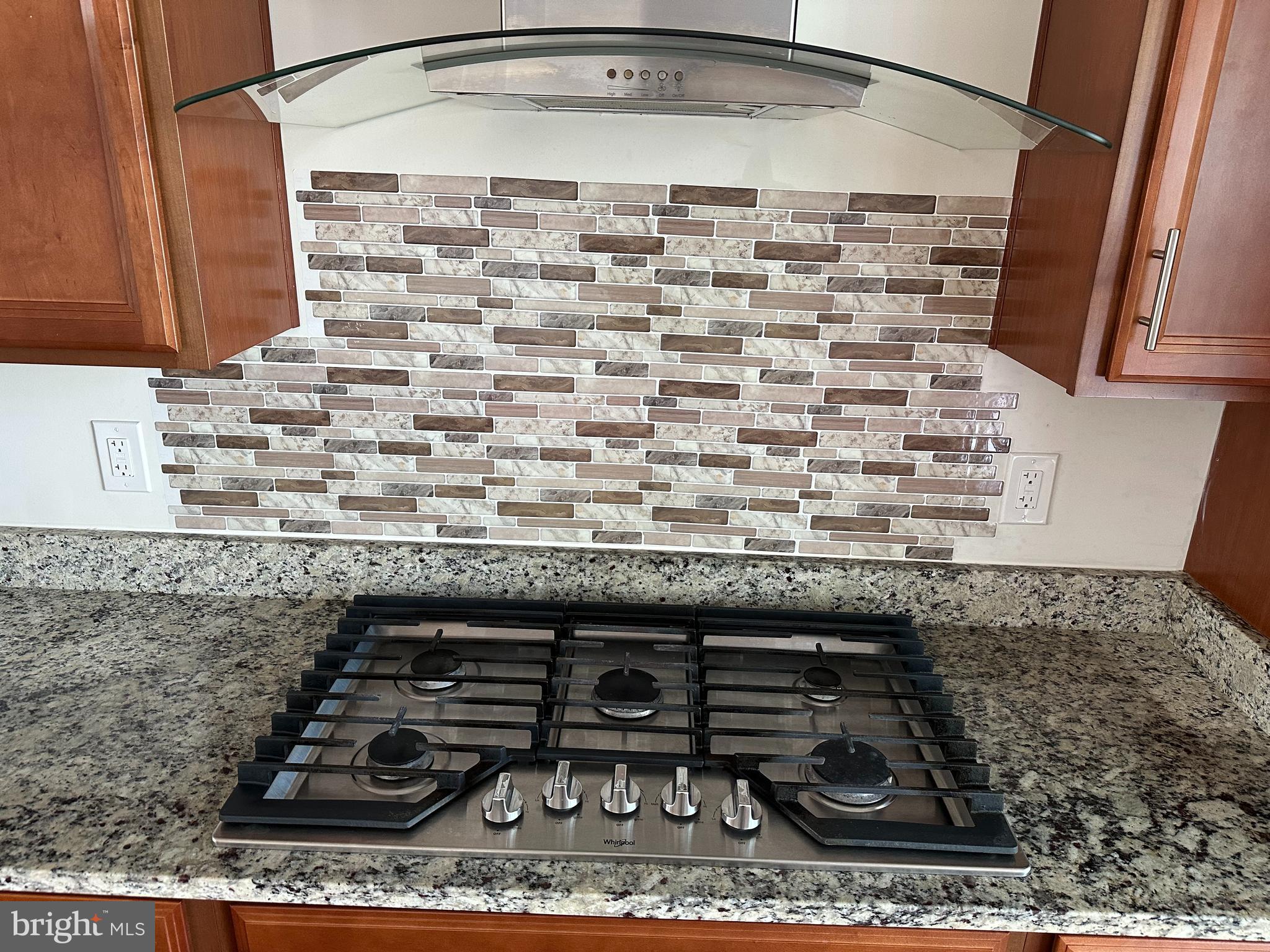 22591 Amendola Terrace Ashburn, VA 20148 - Photo 14 of 39