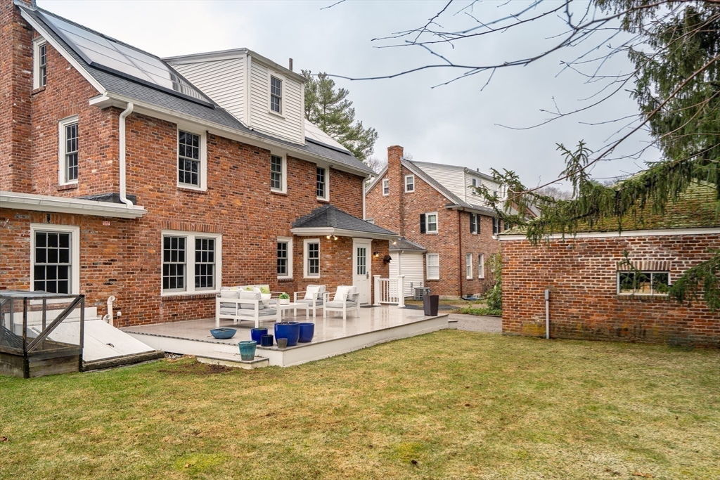 66 Moffat Road Newton, MA 02468 - Photo 27 of 29