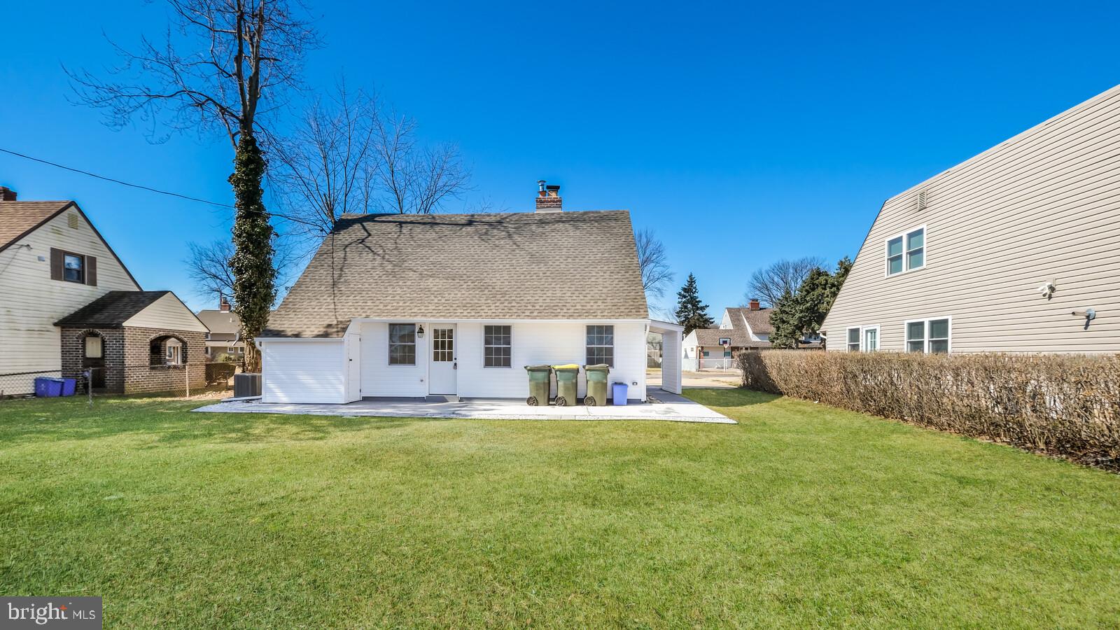 9319 Andover Road Philadelphia, PA 19114 - Photo 2 of 31 Gallery Image 2