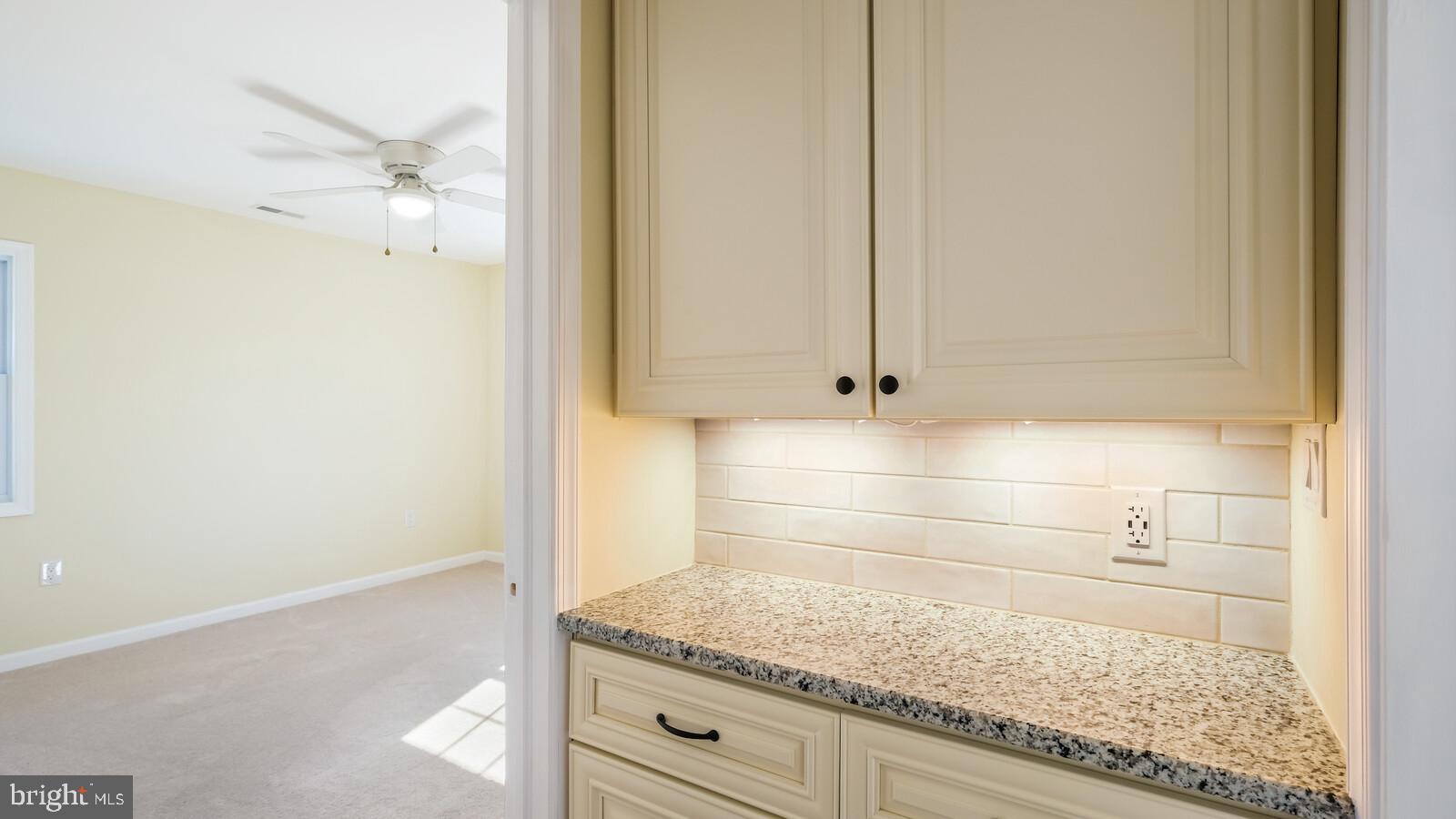 9319 Andover Road Philadelphia, PA 19114 - Photo 15 of 31 Gallery Image 15
