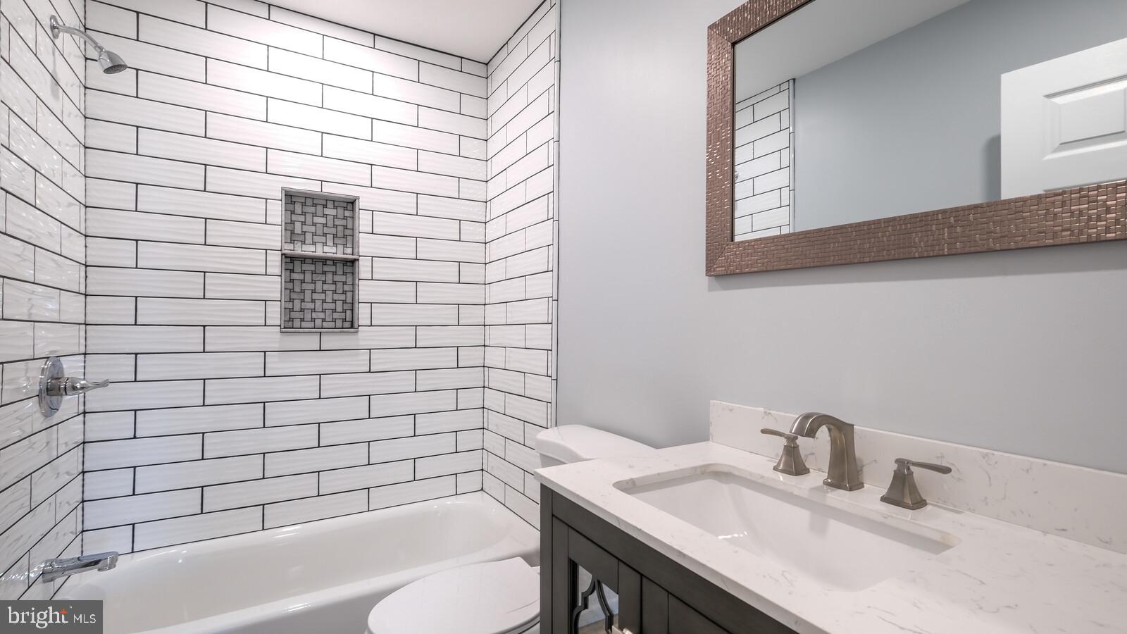 9319 Andover Road Philadelphia, PA 19114 - Photo 17 of 31 Gallery Image 17