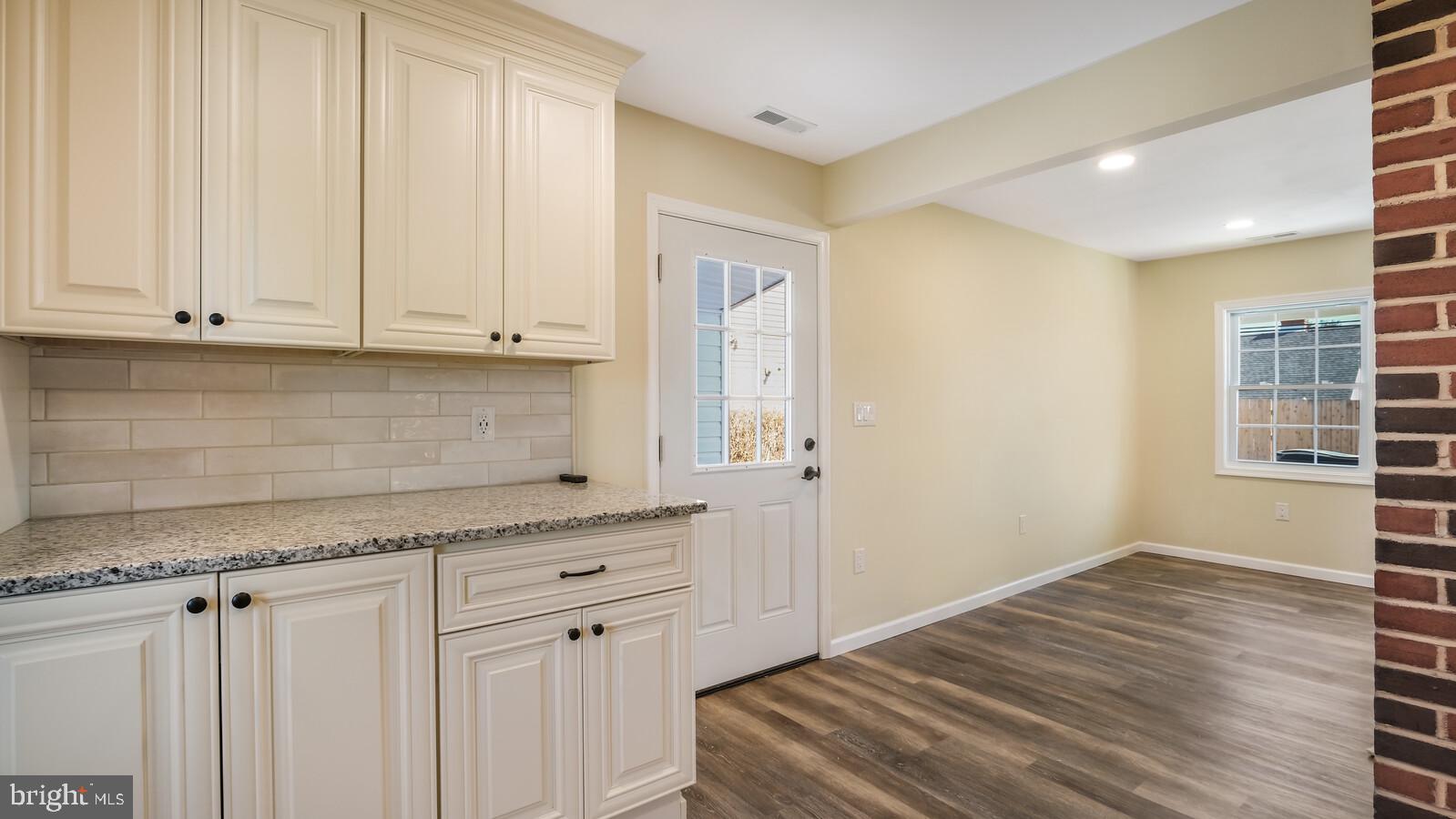 9319 Andover Road Philadelphia, PA 19114 - Photo 22 of 31 Gallery Image 22
