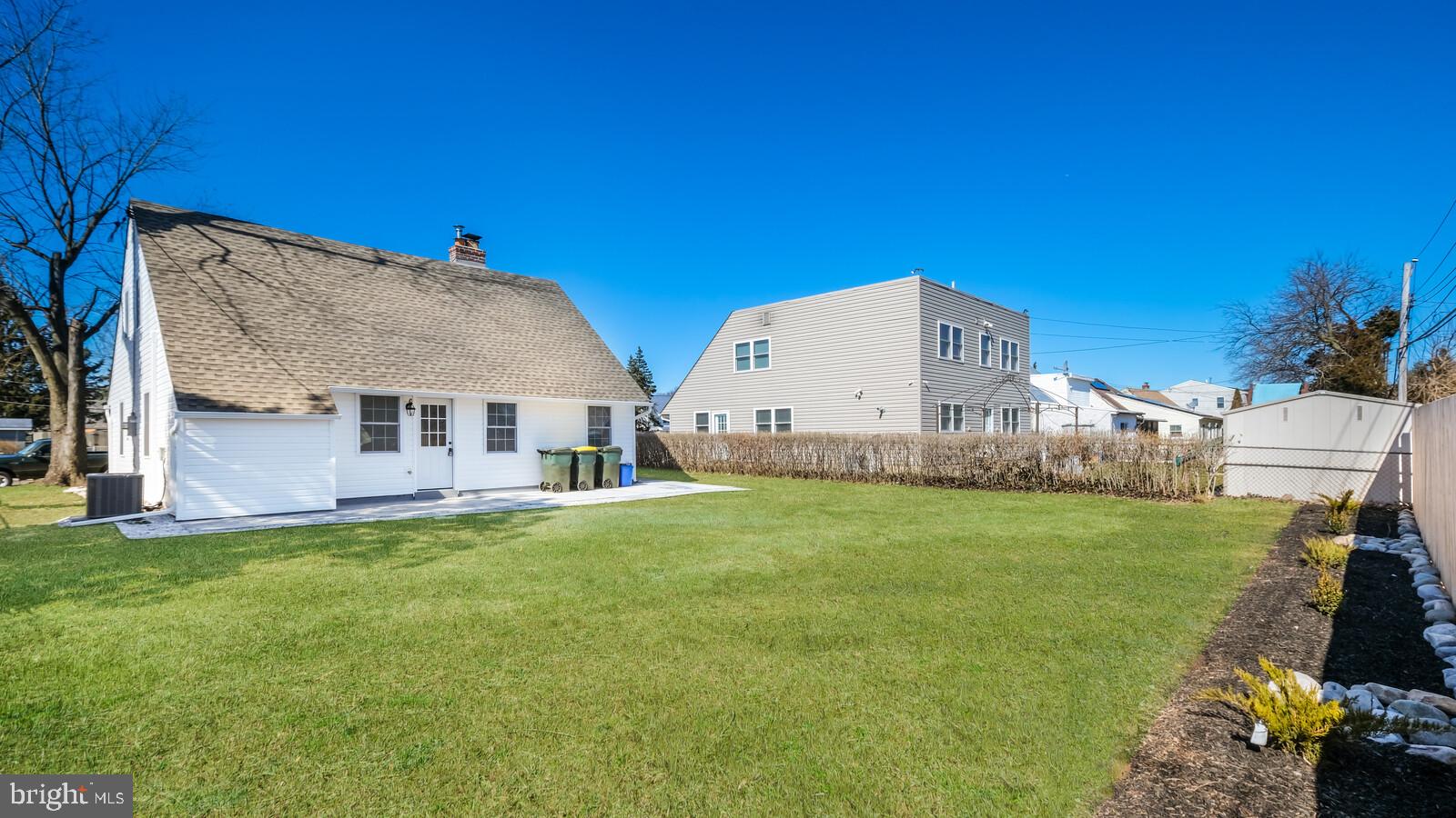 9319 Andover Road Philadelphia, PA 19114 - Photo 4 of 31 Gallery Image 4