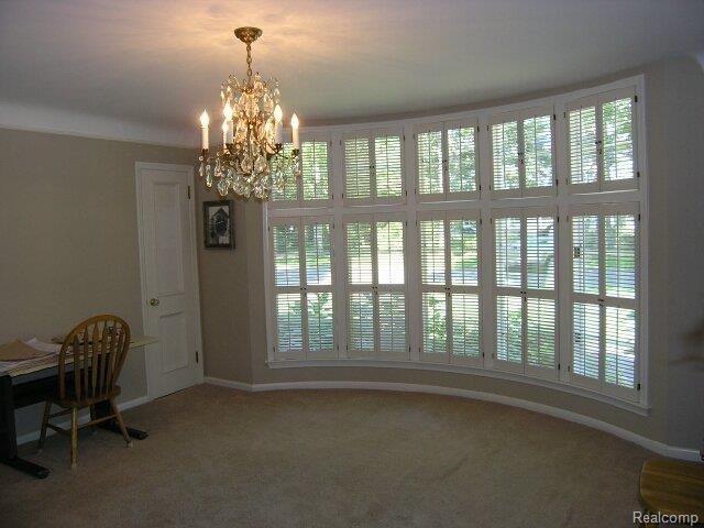175 Vendome Road Grosse Pointe, MI 48236 - Photo 9 of 23 Dining Room