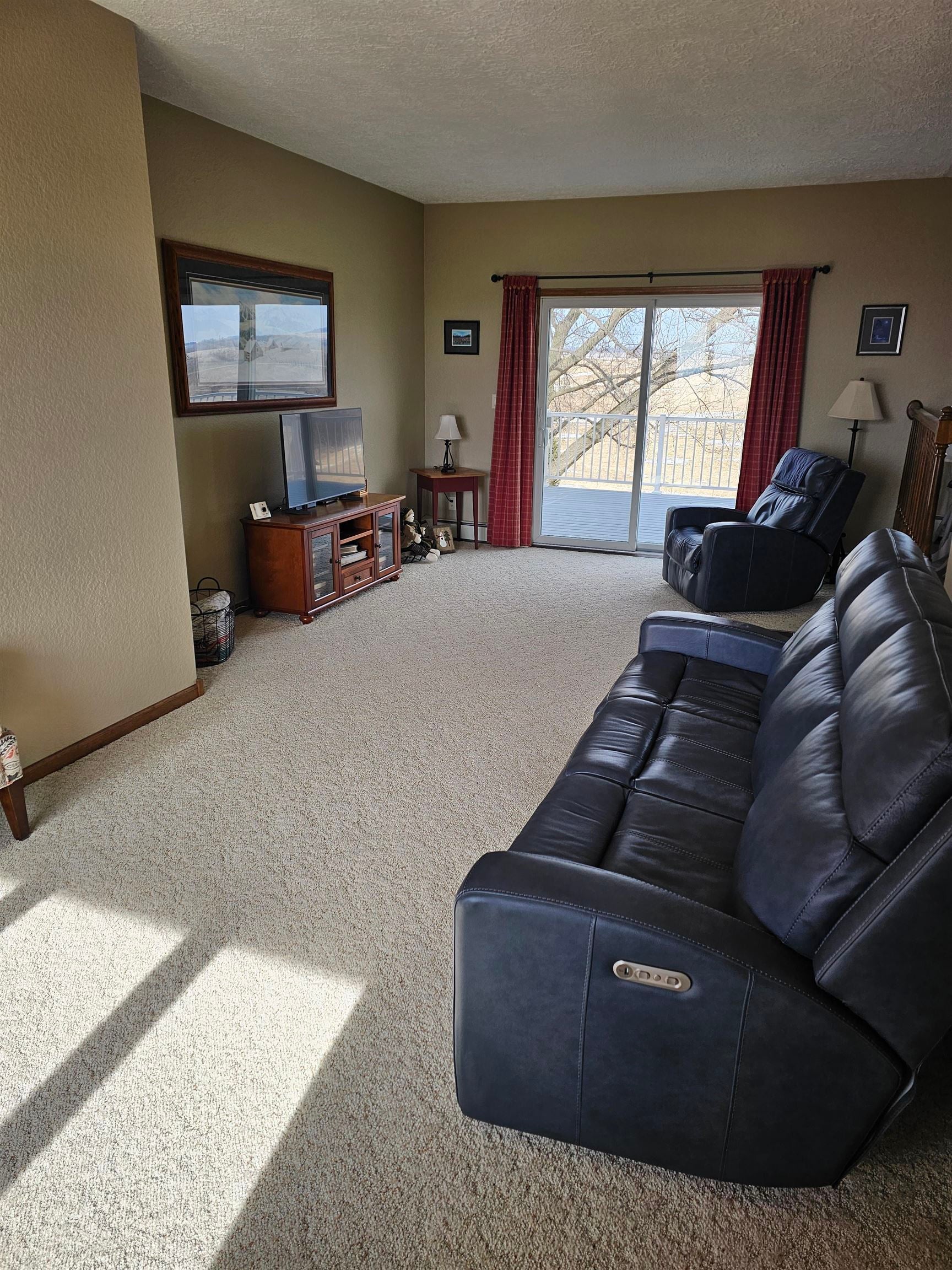 18927 Rte 3 Highway Durango, IA 52039 - Photo 5 of 52 Gallery Image 5
