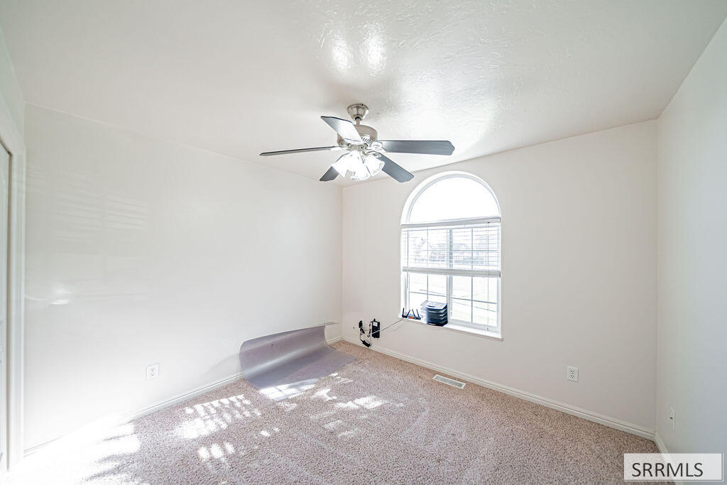 4152 Rulon Circle Ammon, ID 83406 - Photo 33 of 78 Gallery Image 33
