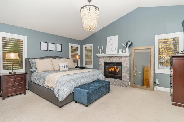 $899,000 | 14011 Minnehaha Place, Minnetonka, MN 55391