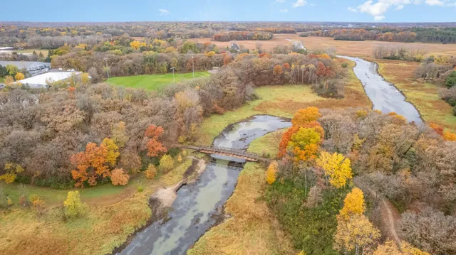 $899,000 | 14011 Minnehaha Place, Minnetonka, MN 55391
