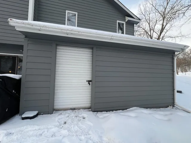 $899,000 | 14011 Minnehaha Place, Minnetonka, MN 55391