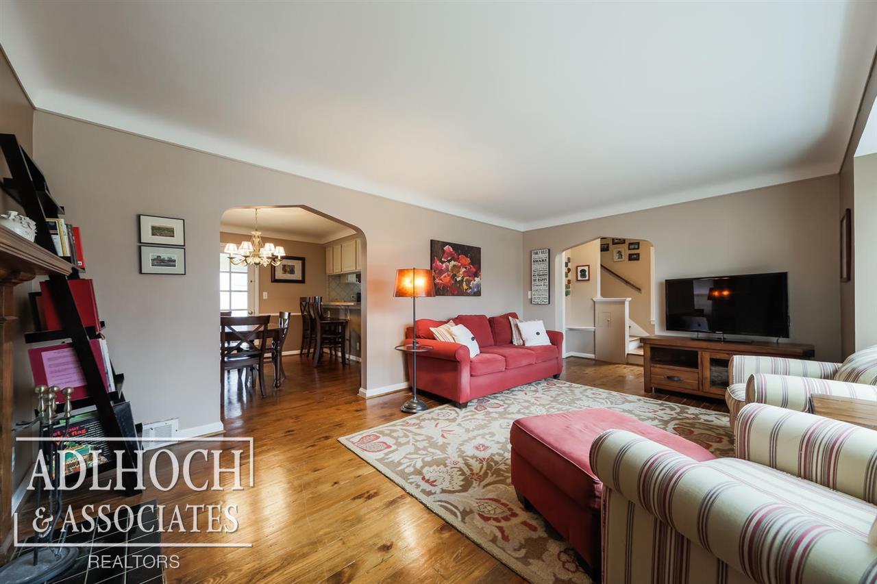 476 Cloverly Road Grosse Pointe Farms, MI 48236 - Photo 10 of 22