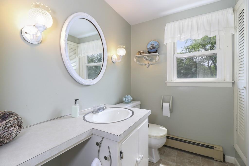 218 Davisville Road Falmouth, MA 02536 - Photo 23 of 30 Gallery Image 23