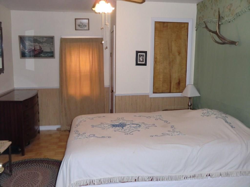 56 Annabessacook Road Monmouth, ME 04265 - Photo 14 of 21 First floor bedroom