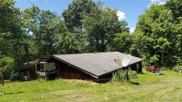 $389,000 | 16680 Cantrell Drive, Licking, MO 65542